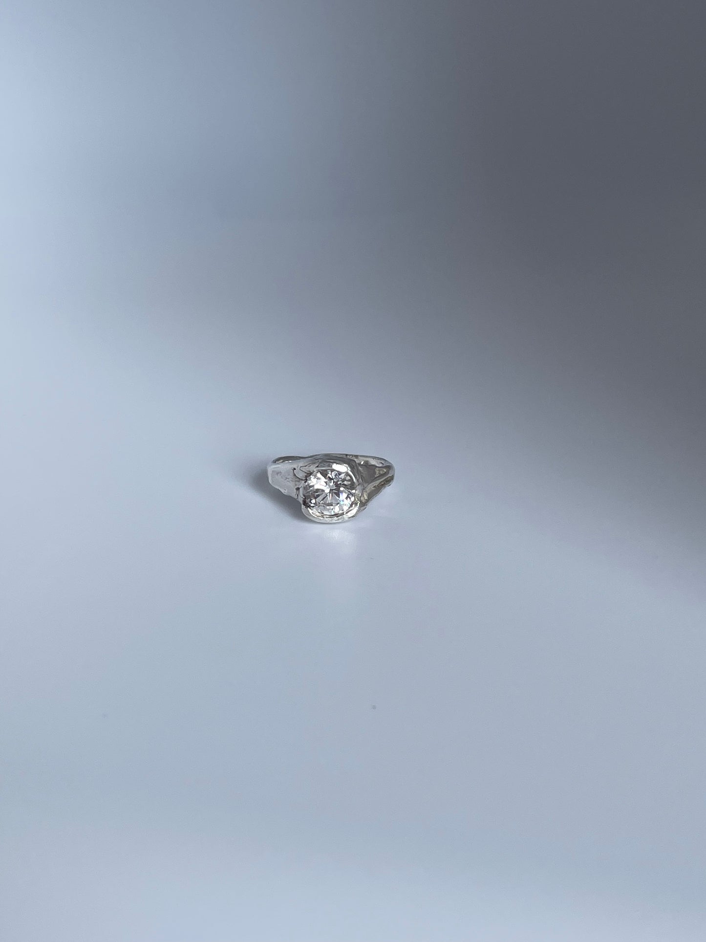 Melt Ring- Moissanite